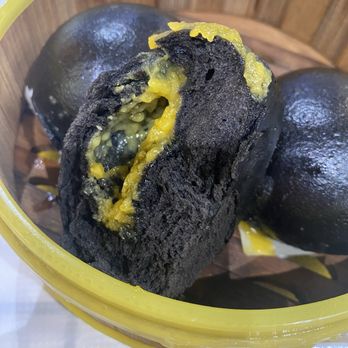 Bistro 1968 - Egg yolk custard bun: very average - Dim Sum Near Me - San Gabriel, California