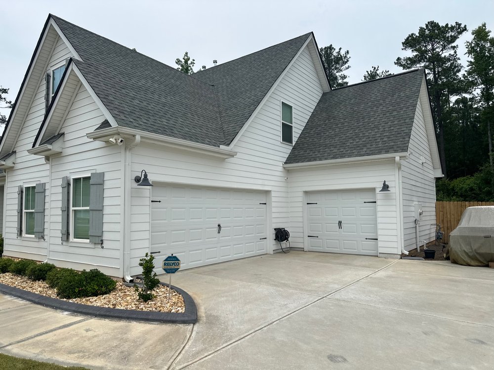 Slide of Verdes Contractors