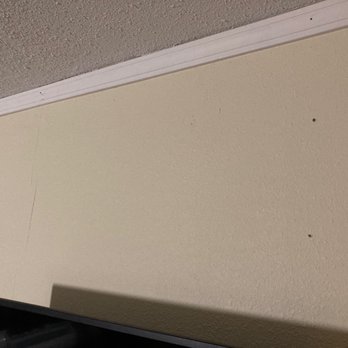 Big Spring Inn - Drill holes here and there. - Hotels Near Me - Madisonville, Kentucky Big Spring Inn - Drill holes here and there. - Hotels Near Me - Madisonville, Kentucky