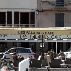 Café et Glacier les Falaises