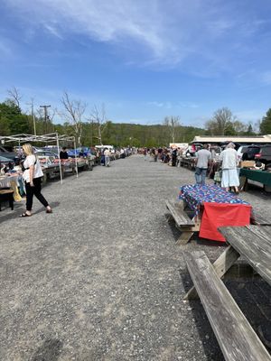 Golden Nugget Antique Flea Market by null