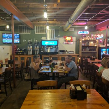 Stiles Switch BBQ & Brew - Casual - Barbeque Near Me - Austin, Texas
