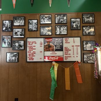 Leo's Hideout - Pizza Near Me - San Antonio, Texas