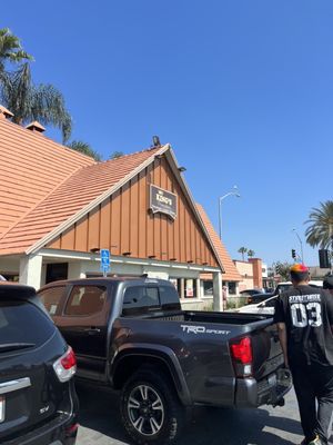 Queen's Pancakes by null