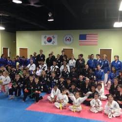 W. Kim Tae Kwon Do - Lake Zurich
