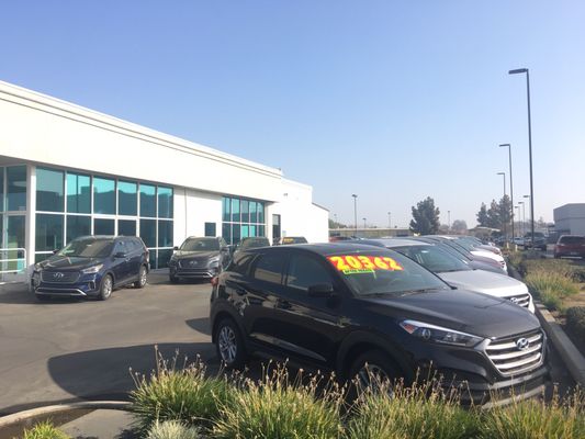 VISALIA HYUNDAI - Updated June 2025 - 43 Photos & 90 Reviews - 220 S ...