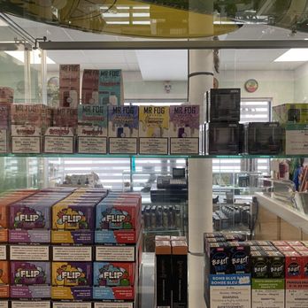 Krahnic Kulture Shop - Tabacco Vapes huge variety - Head Shops Near Me - Winnipeg, Manitoba Krahnic Kulture Shop - Tabacco Vapes huge variety - Head Shops Near Me - Winnipeg, Manitoba