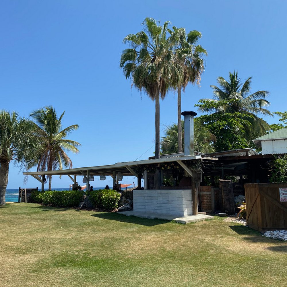 Villa Montana Beach Resort - The restaurant - Hotels Near Me - Isabela, Puerto Rico Villa Montana Beach Resort - The restaurant - Hotels Near Me - Isabela, Puerto Rico