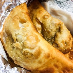Latino Paradise - Empanadillas