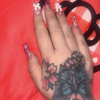 Sunshine Spa & Nails - Sloppy work - Nail Salons Near Me - Pittsburgh, Pennsylvania
