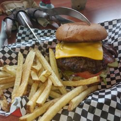 Little Shop of Burgers - The Tremor!