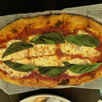 The Sweet Sap - Margherita Flatbread - New American Near Me - Flushing, New York