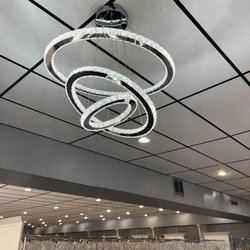 Lily's Bridal Outlet