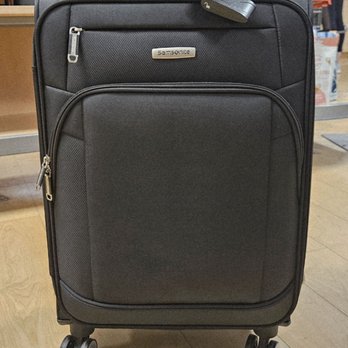 Marshalls - 9'5'2025 Isn't she lovely !! Another Samsonite in the fam - Department Stores Near Me - Owings Mills, Maryland