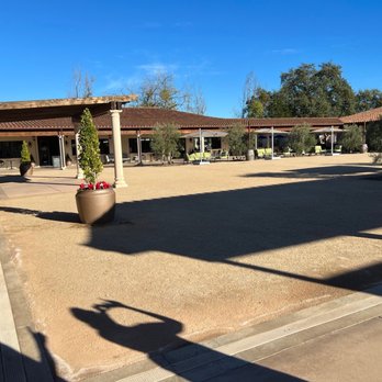 Montagne Russe - Bacchus Landing - Wine Tasting Room Near Me - Petaluma, California