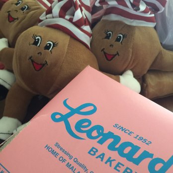 A Leonard's Bakery - Desserts Near Me - Waipahu, Hawaii A Leonard's Bakery - Desserts Near Me - Waipahu, Hawaii