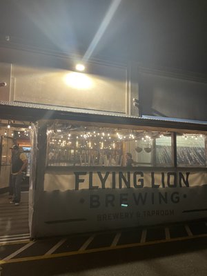 Flying Lion Brewing by null