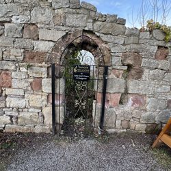 Ruthin Castle - Lady Jane's Haunted Grave