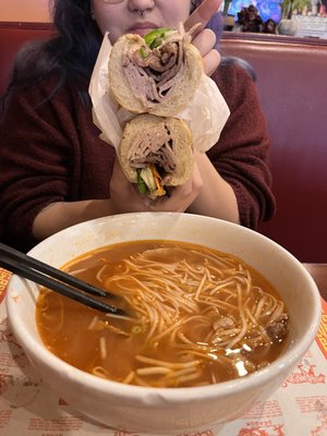 Pho Pasteur by null