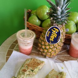 Nature's Blendz - My vegetarian wrap and strawberry twist juthie (smoothie-juice hybrid). Delicious and refreshing!