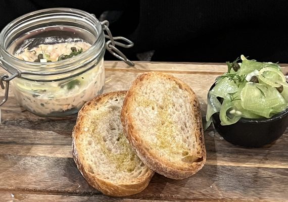 The Scran and Scallie by null