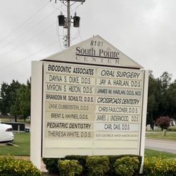 South Pointe Center - Signage