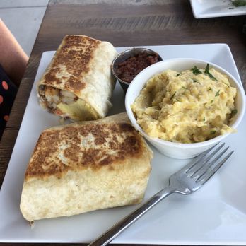 Nutwood Winery - Breakfast burrito - Wine Bars Near Me - LaGrange, Georgia