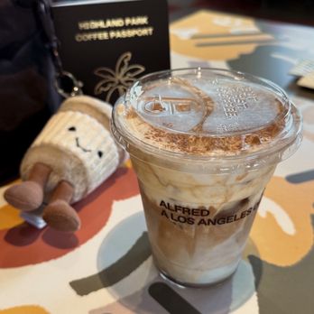 Alfred Coffee - Cloud latte - Coffee & Tea Near Me - Los Angeles, California Alfred Coffee - Cloud latte - Coffee & Tea Near Me - Los Angeles, California