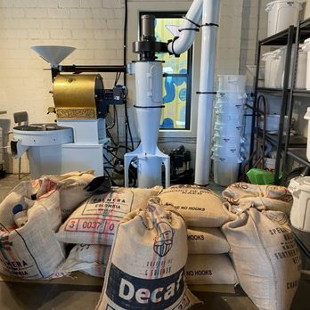 Short Sleeves Coffee - Ground in house - Coffee Roasteries Near Me - Swannanoa, North Carolina Short Sleeves Coffee - Ground in house - Coffee Roasteries Near Me - Swannanoa, North Carolina