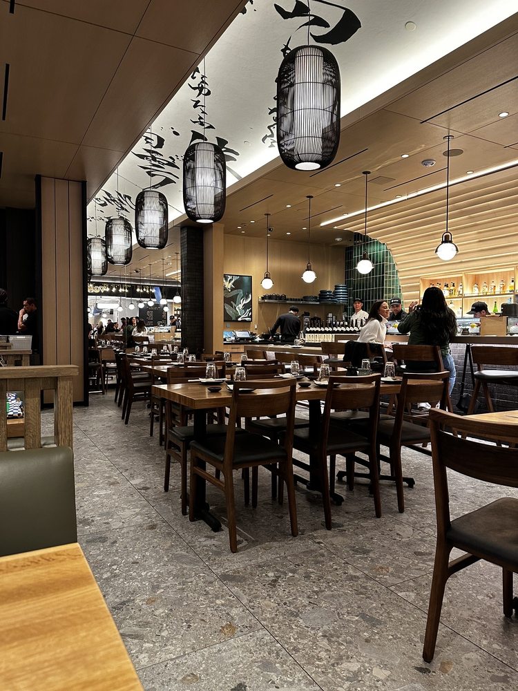 Yu or Mi Sushi - Photo 2