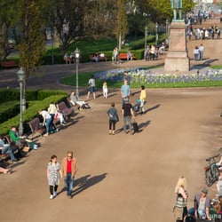 Esplanadin puisto - Arki-elämää Espanpuistossa.