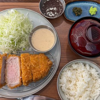 Lucky Pig - Don Katsu Meal - Korean Near Me - Whittier, California Lucky Pig - Don Katsu Meal - Korean Near Me - Whittier, California