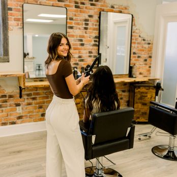 Ventura Hair Studio - Hair Extensions Near Me - Culpeper, Virginia Ventura Hair Studio - Hair Extensions Near Me - Culpeper, Virginia