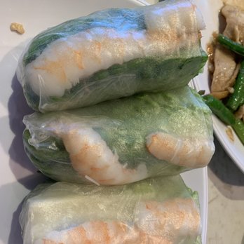 Bangkok Chef - Summer rolls suppose to have 4 but I sampled one before the pic was taken. It was so good! - Thai Near Me - Honolulu, Hawaii