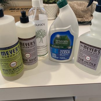 Rafas House Cleaning - Cleaning products - Home Cleaning Near Me Rafas House Cleaning - Cleaning products - Home Cleaning Near Me