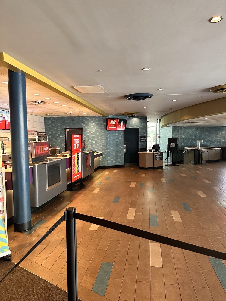CINEMARK UNIVERSITY CITY PENN 6 Updated January 2026 53 Photos