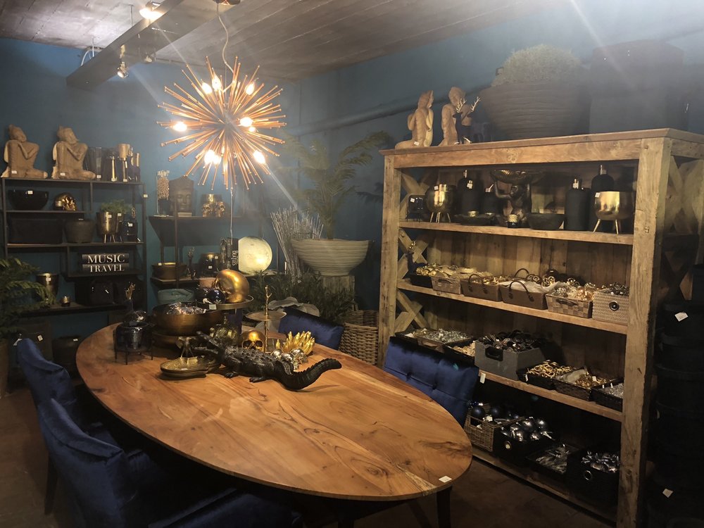 NEW DE WOLF Updated September 2024 19 Photos & 10 Reviews Hoogstraat 91, Bruxelles