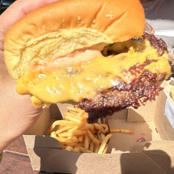 The Win-Dow Long Beach - CHEESEBURGER - Burgers Near Me - Long Beach, California