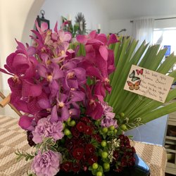 The Flower Lover - "Zen" floral arrangement