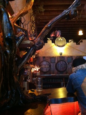 Oberon's Cocktail Bar & Venue by null