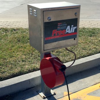 QuikTrip - Complimentary Compressor - Convenience Stores Near Me - Olathe, Kansas