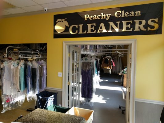 Peachy Clean Cleaners
