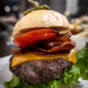 Cedar Brae Golf Club - Cedar Brae Signature Burger - House Made 10oz Top Sirloin Burger with Chipotle Aioli, Lettuce, Tomato, Pickle on Brioche Bun - Golf Near Me - Scarborough, Ontario Cedar Brae Golf Club - Cedar Brae Signature Burger - House Made 10oz Top Sirloin Burger with Chipotle Aioli, Lettuce, Tomato, Pickle on Brioche Bun - Golf Near Me - Scarborough, Ontario