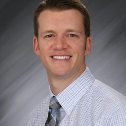 Davis T Katseanes, MD