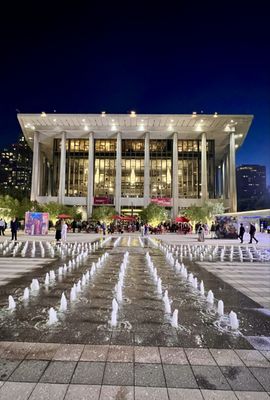 Dorothy Chandler Pavilion by null