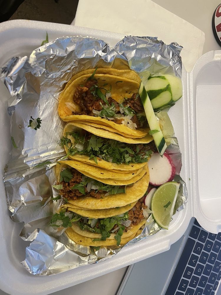 Taqueria & Pupuseria La Bendición