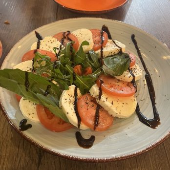 Tutti Da Gio - Caprese - Sicilian Near Me - Hendersonville, Tennessee Tutti Da Gio - Caprese - Sicilian Near Me - Hendersonville, Tennessee