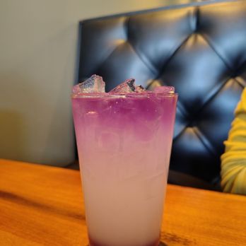Frontier Perk Cafe - Purple Haze Lemonade - Cafes Near Me - St. Charles, Missouri
