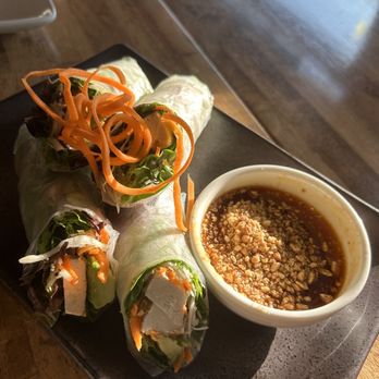Kinnaree Thai Kitchen - Fresh Rolls - Thai Near Me - Chicago, Illinois