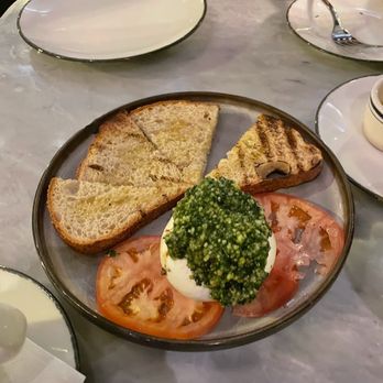 Gatsby's Landing Times Square - burrata - New American Near Me - New York, New York